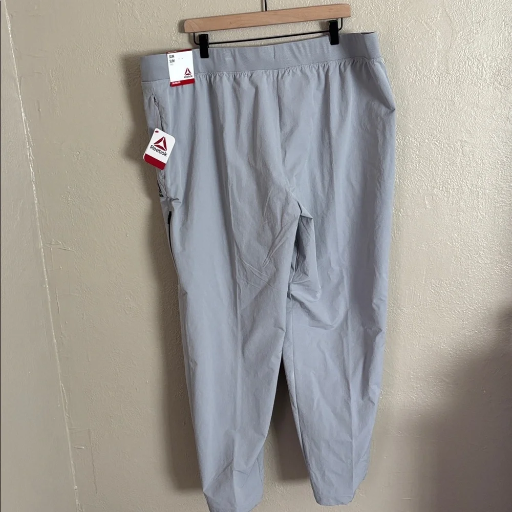 Reebok Men's Ascent Woven Jogger Pants 3X Sleet Gray NWT